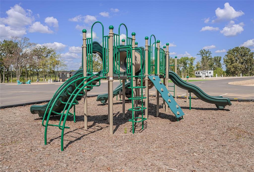 Twin Lakes Resort - Land