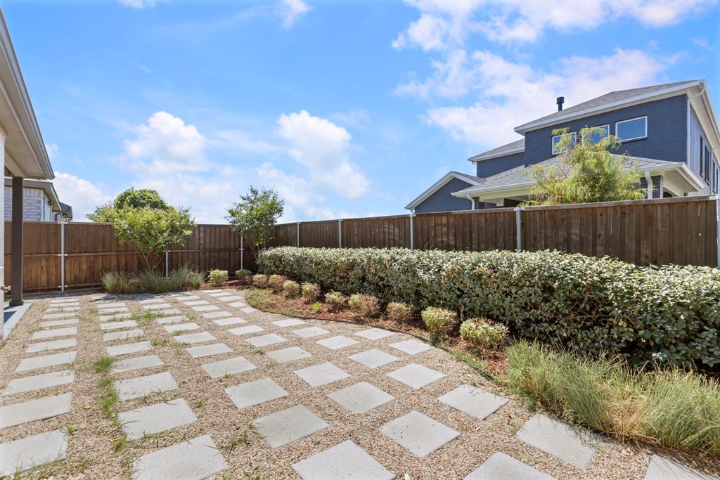 Kings Court - Residential Lease