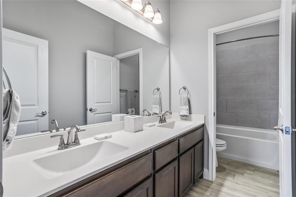 Glen View - Residential