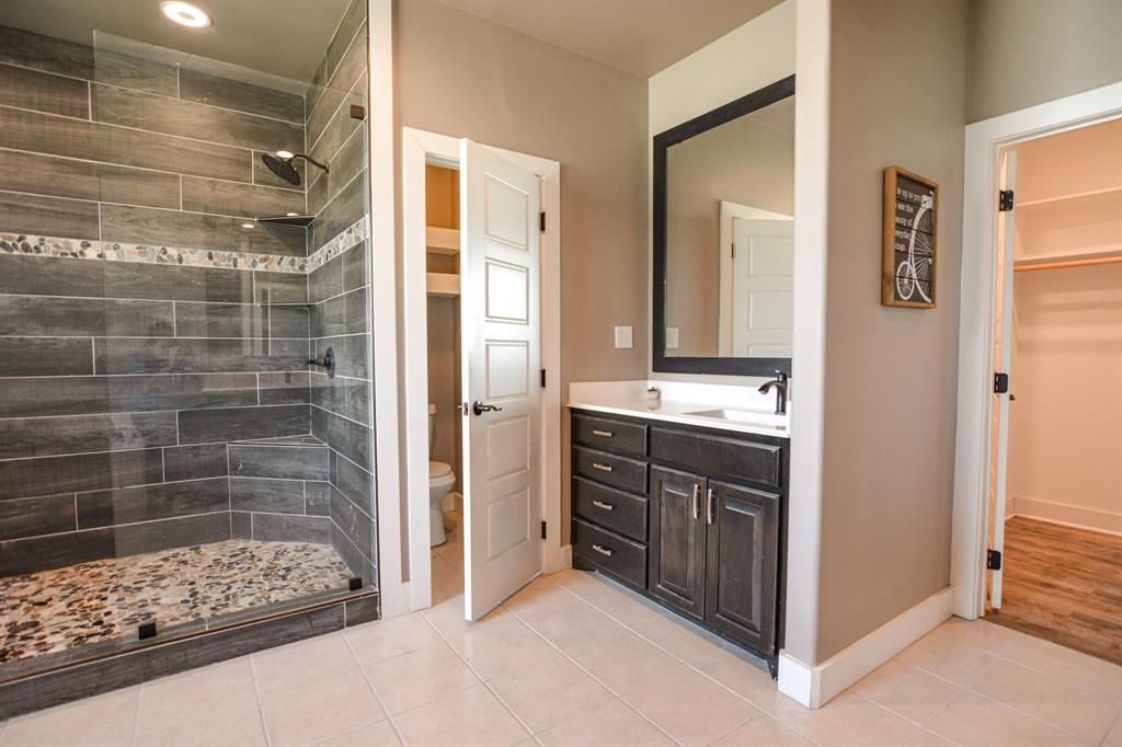 Fredas House Add - Residential