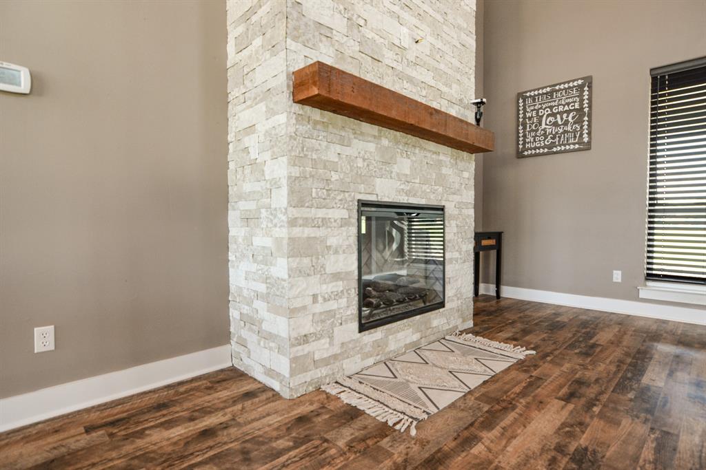 Fredas House Add - Residential