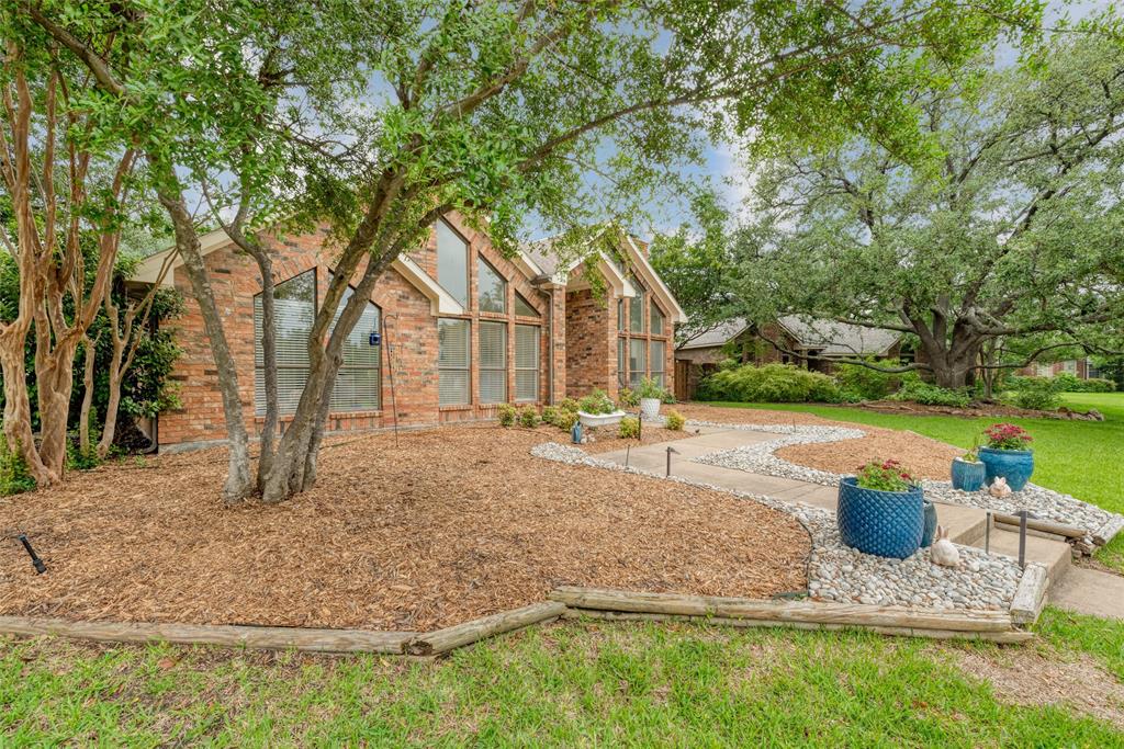 2203 Glen Helen Circle