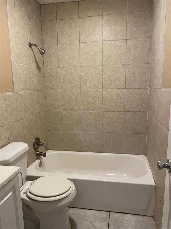 Crescent Heights - Residential Lease