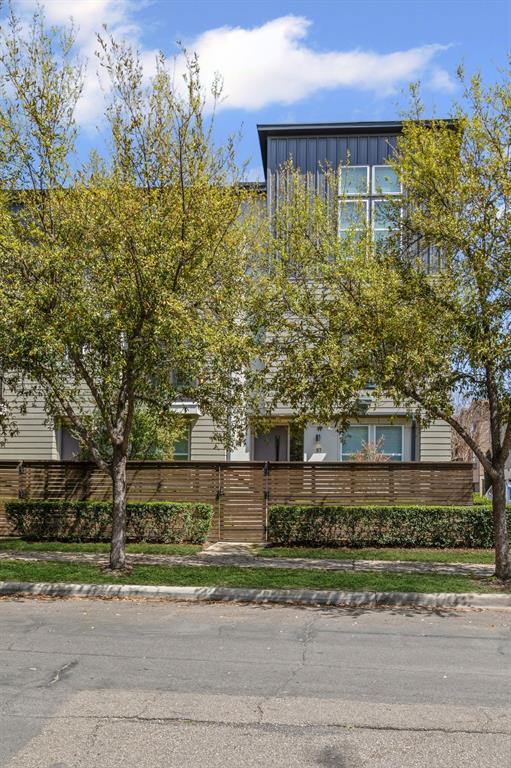 4211 Rawlins Street 97