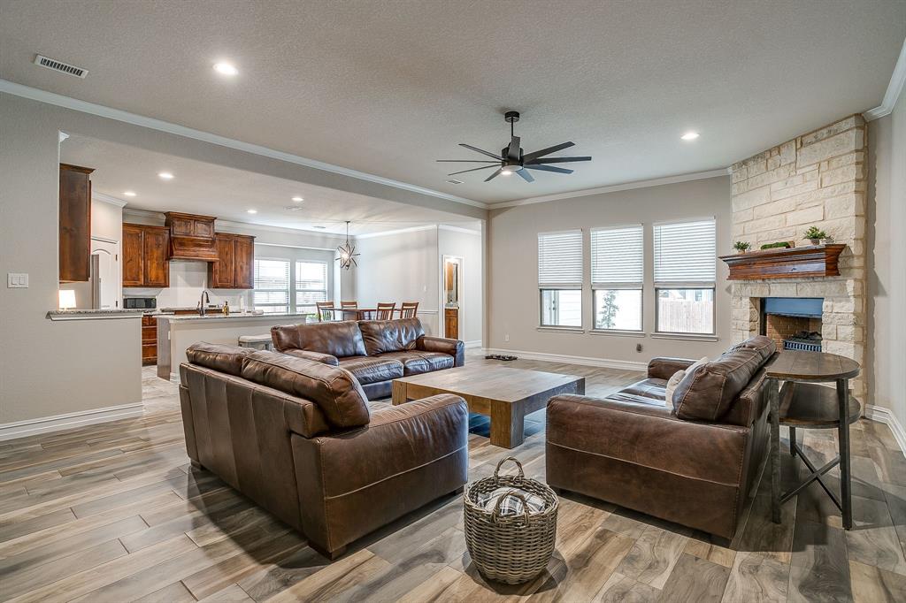 3005 Nob Hill Drive