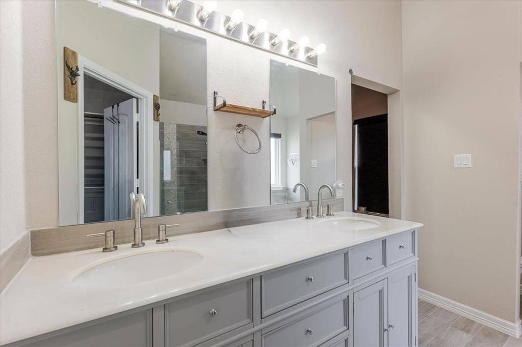 Canyon Creek III - Residential