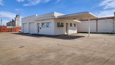 201 E Pecan Street Sherman TX 75090