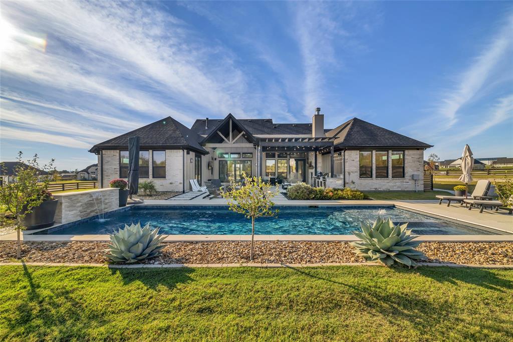 4318 Sandstrom Way