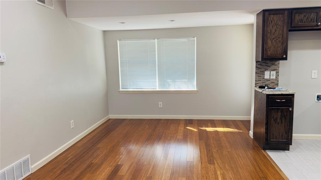 Lochwood Estates - Residential Lease