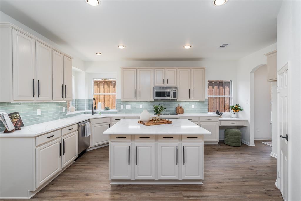 5224 Briarwood Drive