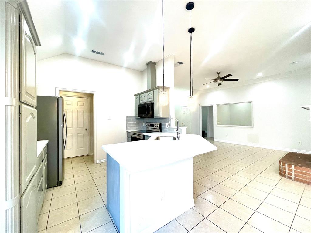 Legend Pointe Add - Residential Lease