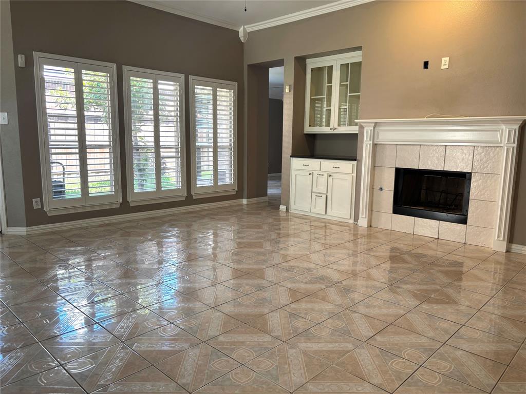 Frankford Estates - Residential Lease