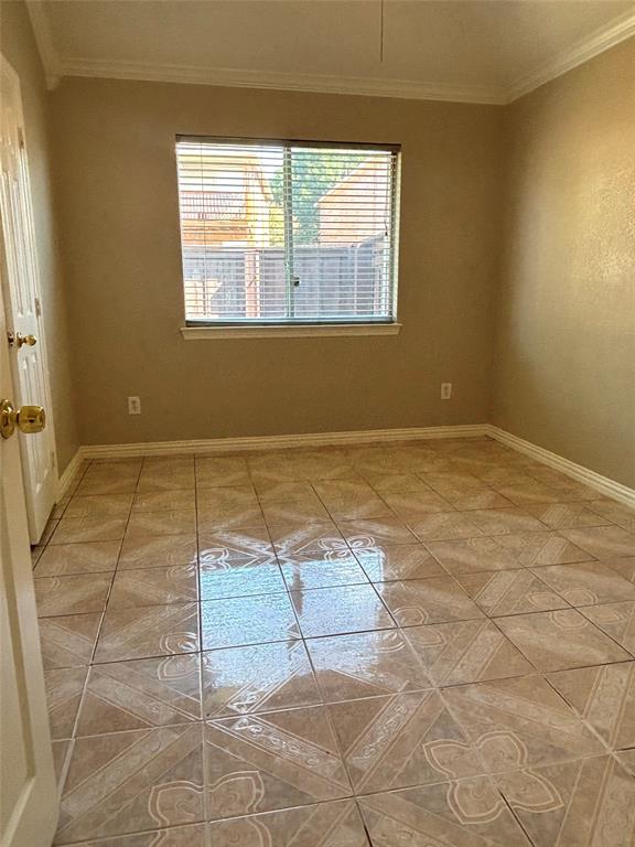 Frankford Estates - Residential Lease