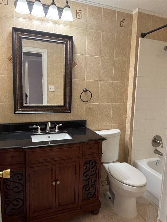 Frankford Estates - Residential Lease