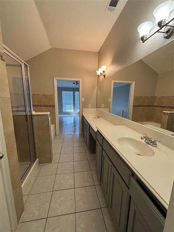 Frankford Estates - Residential Lease