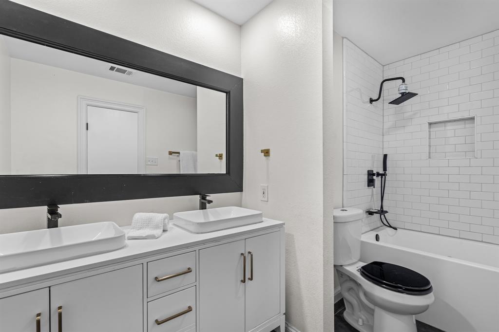 Oaks The Arlington - Residential