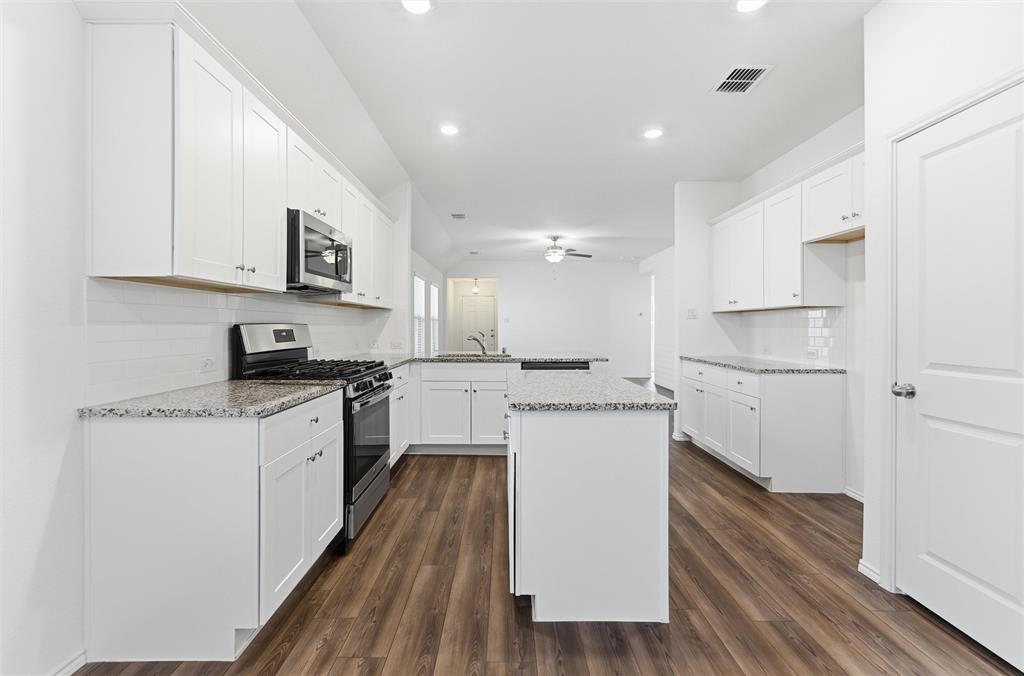 Hillstone Pointe Ph 1a 2 & 3 - Residential