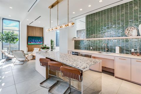 Tiny photo for 3003 Maple Avenue #2220, Dallas, TX 75201 (MLS # 21190500)