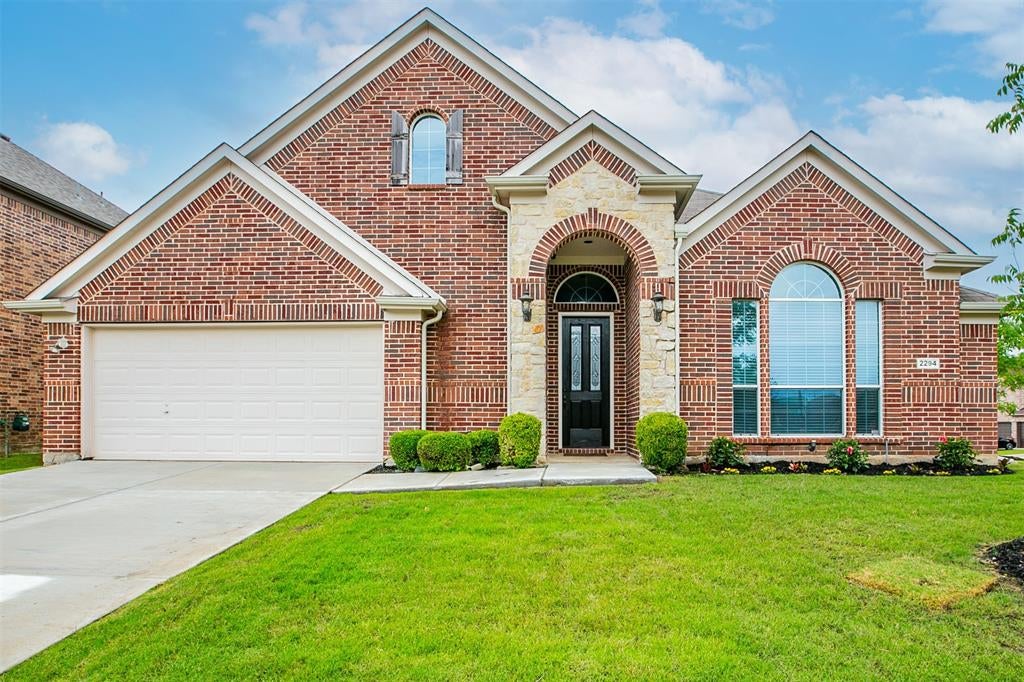2294 Peaceful Pointe Drive