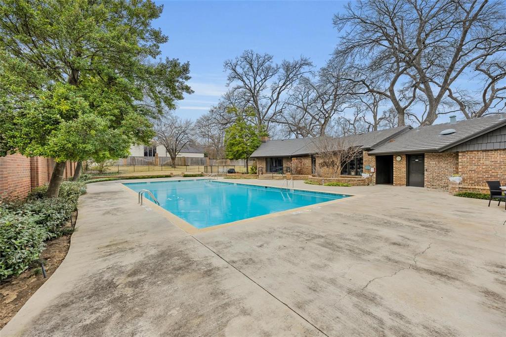 Williamsburg Condo Ph 02 - Residential Lease