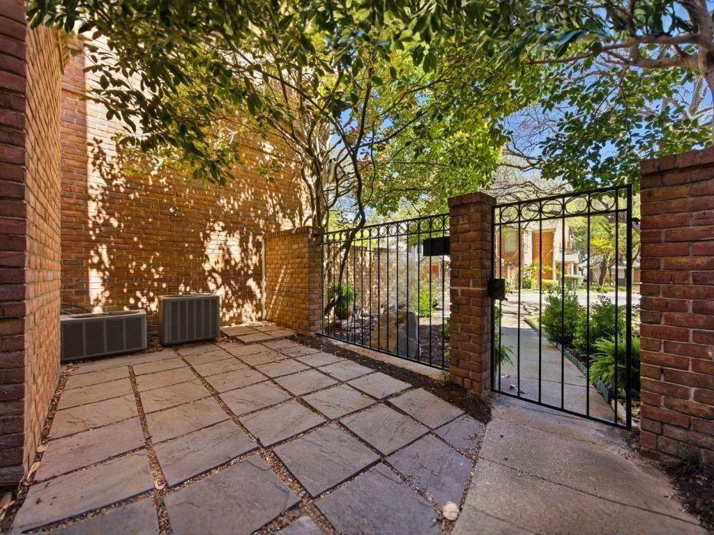 Quail Ridge Condo - Residential