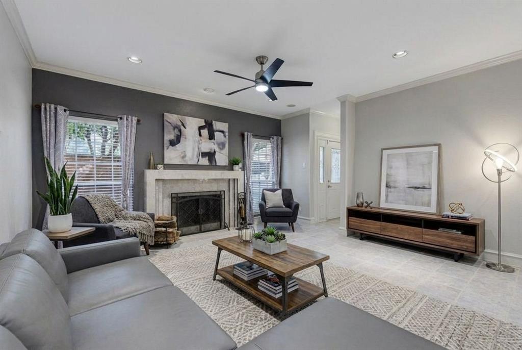 4050 Frankford Road 804