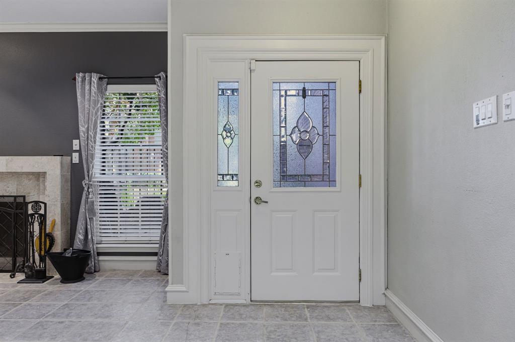 4050 Frankford Road 804