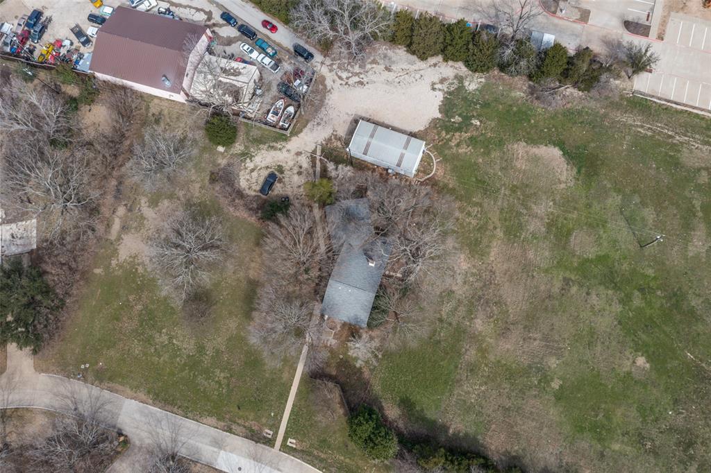 2121 E Pecan Lane