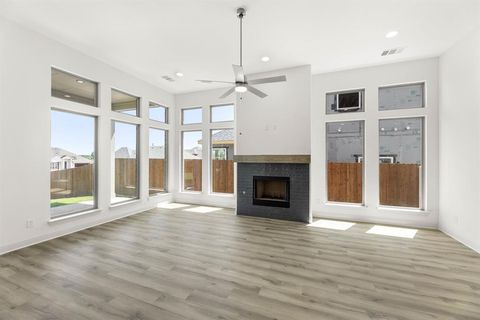 2605 Steve Street Burleson TX 76028