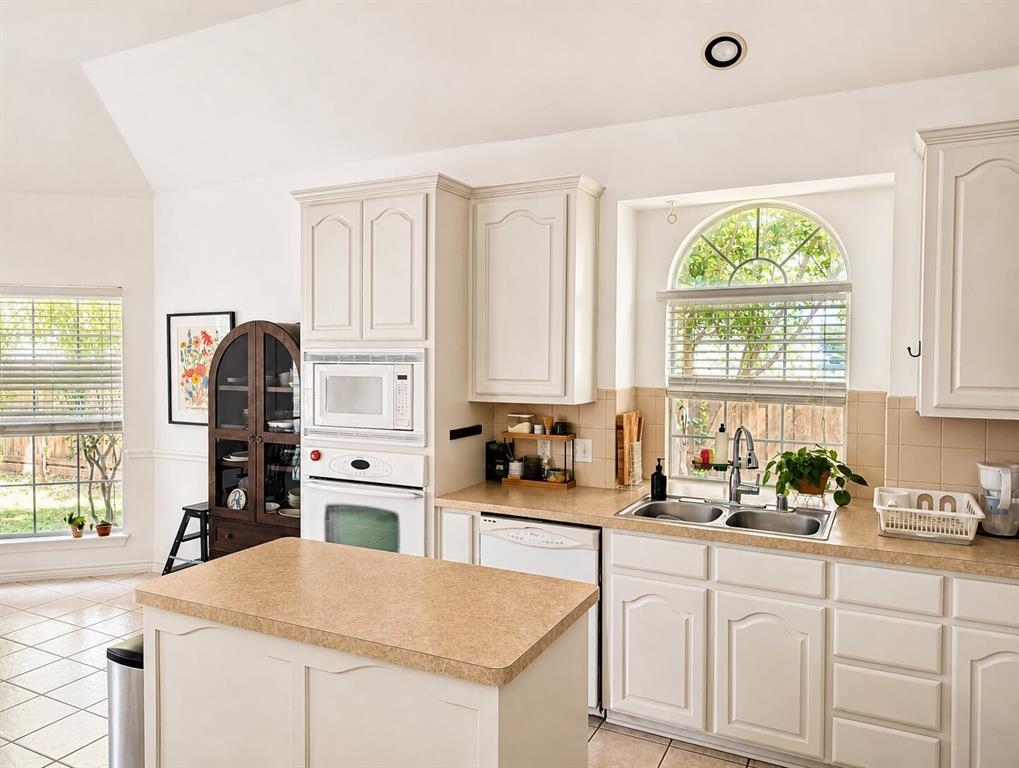 5840 Coral Ridge Court