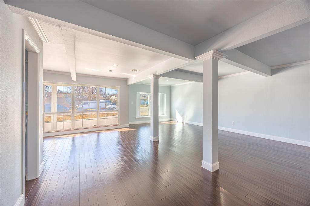 109 W Marguerita Drive