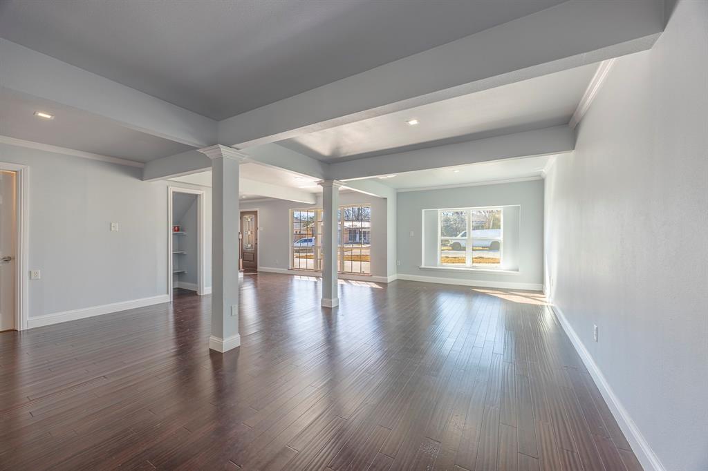109 W Marguerita Drive