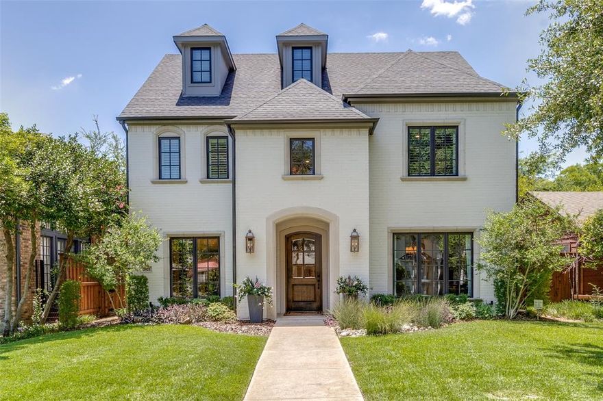 GORGEOUS!!! Custom built, smart home… pristine perfect, light and bright! One of the prettiest homes on the market. Beautiful entry flanked by a formal dining area, and private study. Large open kitchen-den with a wood burning fireplace, overlooking a great covered patio with an additional outside fireplace. Small office space off the kitchen. Beautiful  heated, salt water swimming pool with a small grass area plus an outside shower; electronic gate across the back. 3 car garage with extra golf cart space. Cook’s kitchen with all the bells and whistles. Butlers pantry with a wine refrigerator. Large walk in pantry. Beautiful master suite with 3 ensuite additional bedrooms! 900 sq.ft. additional unfinished, expansion space off playroom and 3rd floor ready to go! Super energy efficient home includes remote operation of lighting, pool systems, lawn sprinklers, alarm, locks, thermostat, and garage door.  Truly a must see!