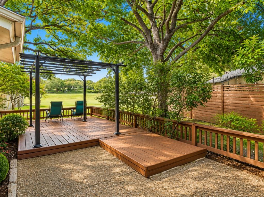 2920 Shady Lake Circle