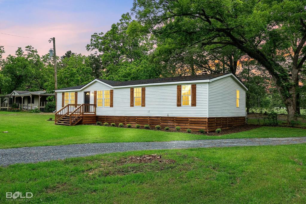 Keithville, Louisiana 71047, United States, 3 Bedrooms Bedrooms, ,2 BathroomsBathrooms,Residential,Active,124081 Keithville, Louisiana 71047, United States, 3 Bedrooms Bedrooms, ,2 BathroomsBathrooms,Residential,Active,124081