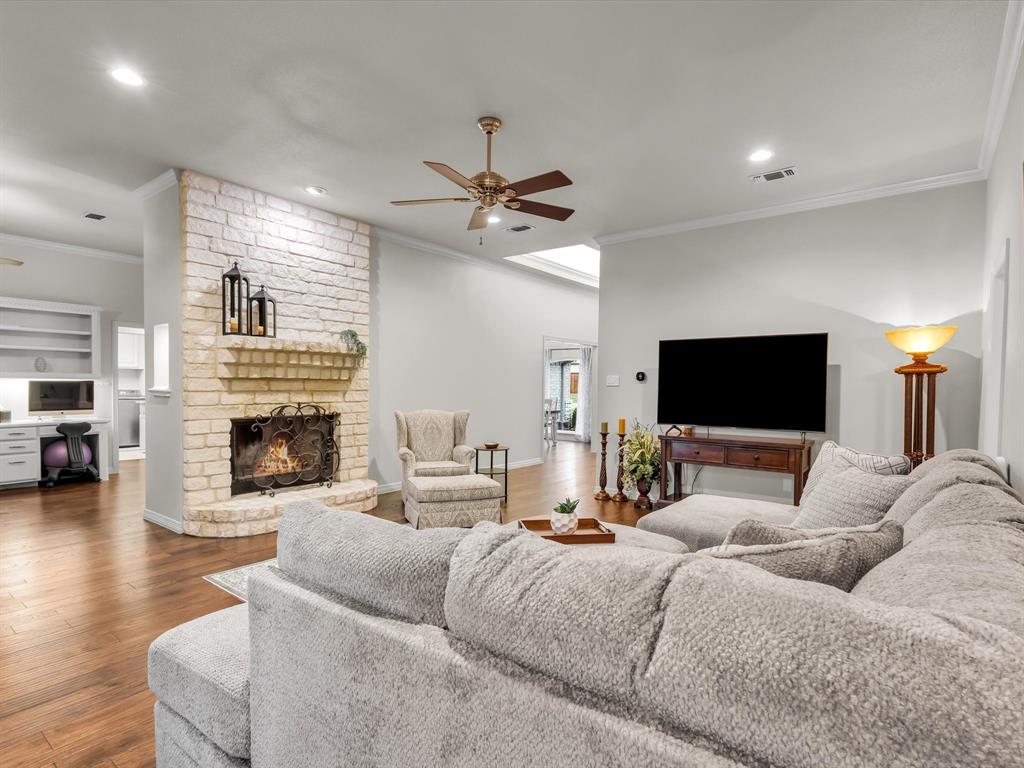 2213 Springwood Lane