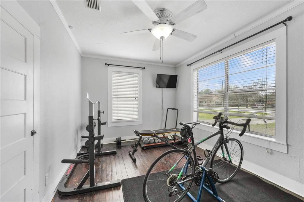 Riley Summers Add - Residential