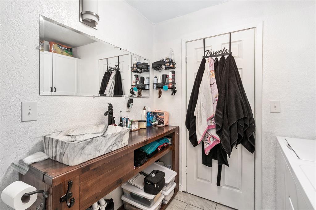 Gray Add Town Coleman - Residential