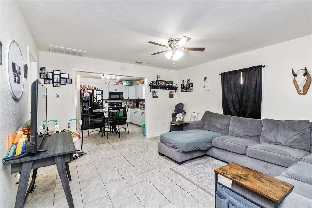 Gray Add Town Coleman - Residential