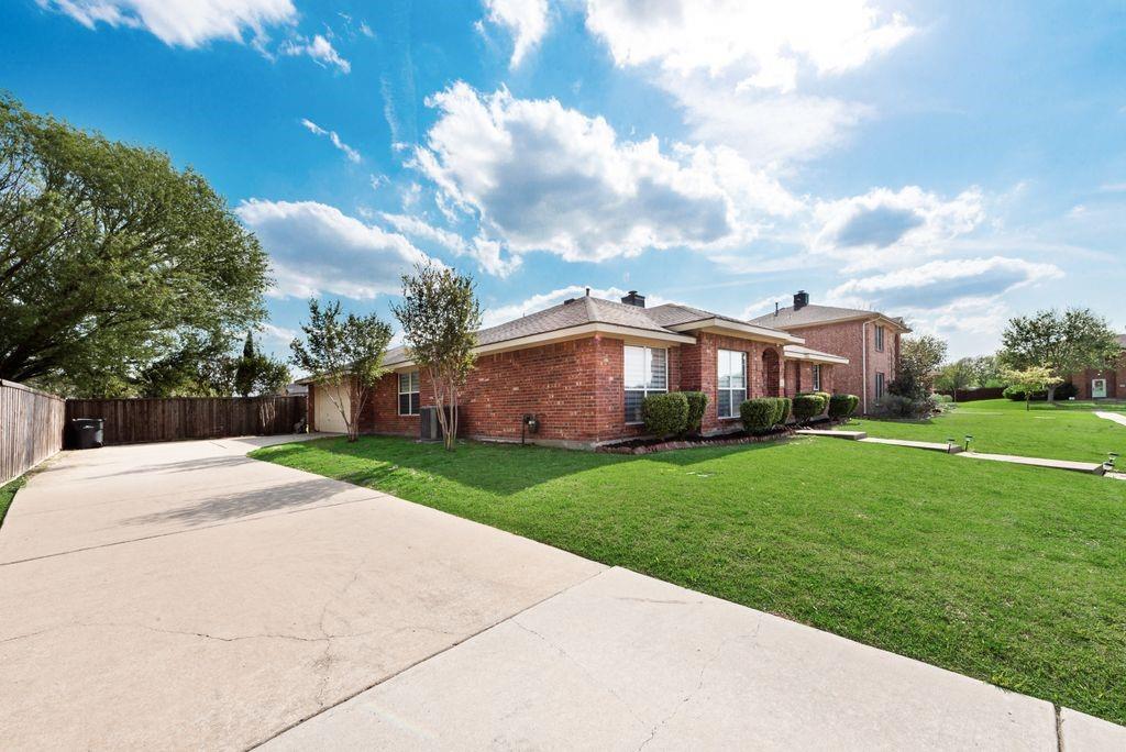 506 Pecos Path Drive