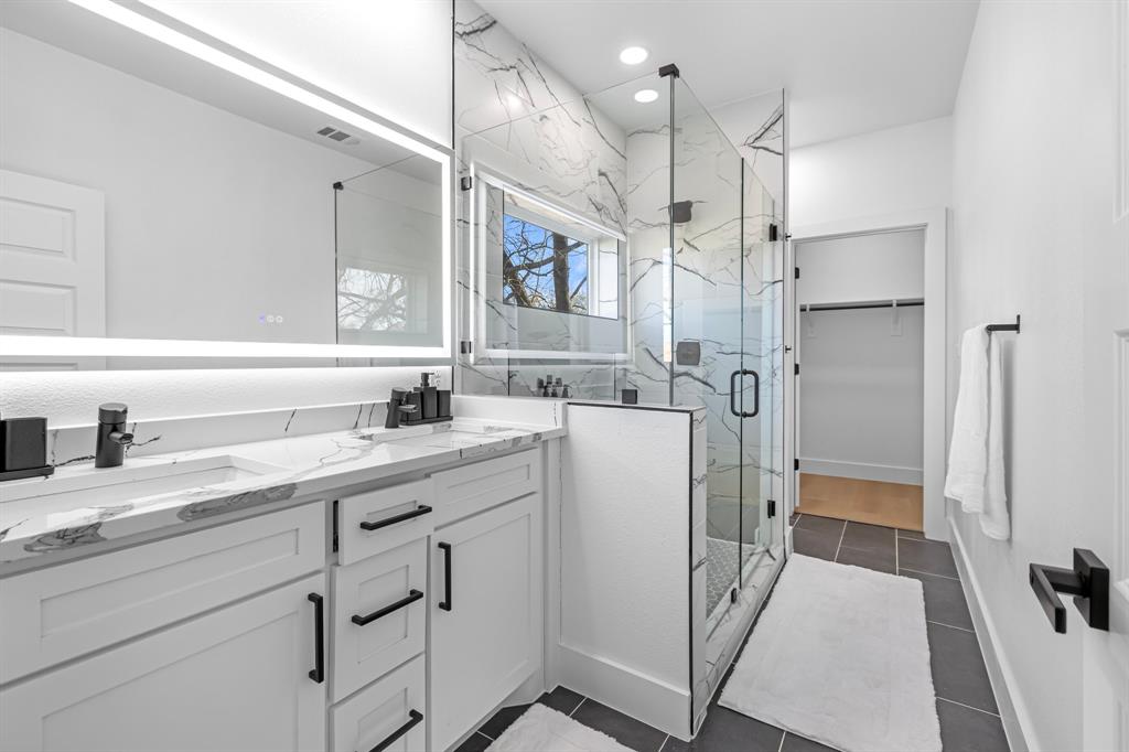 D Rowens Add - Residential Lease