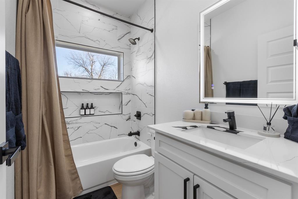 D Rowens Add - Residential Lease