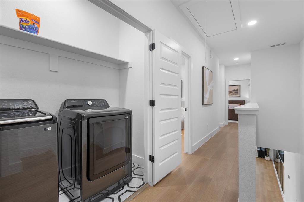 D Rowens Add - Residential Lease