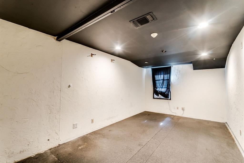 Westwood Park - Commercial Sale