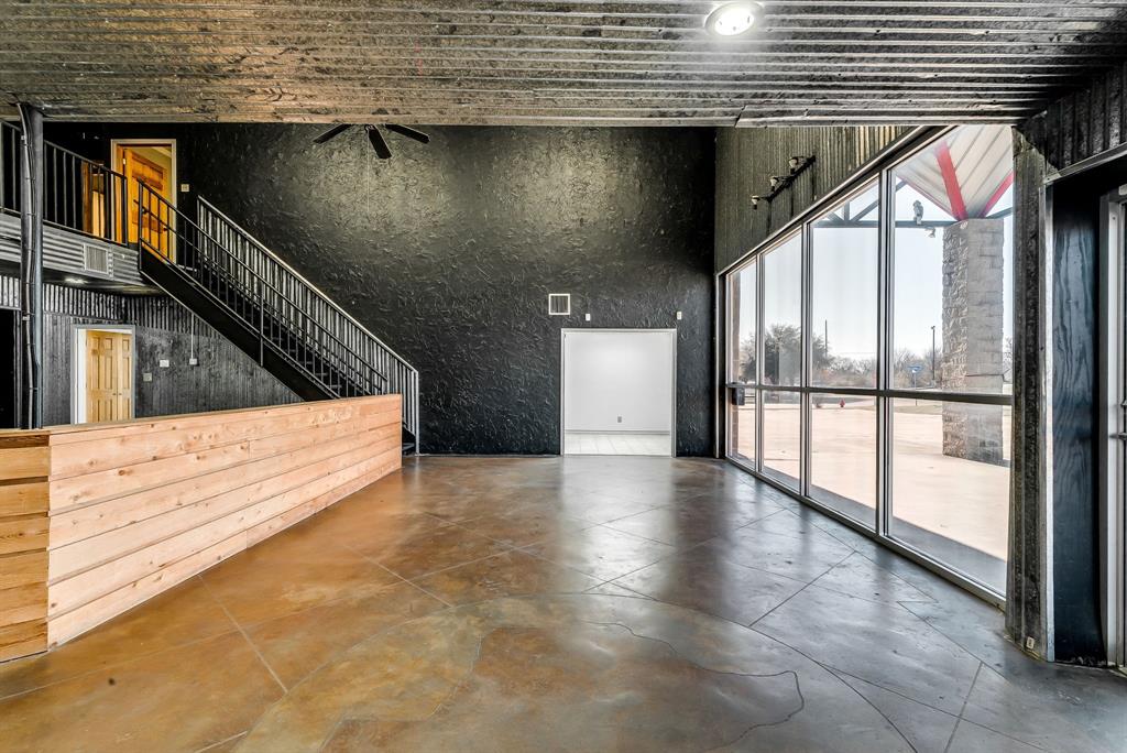 Westwood Park - Commercial Sale