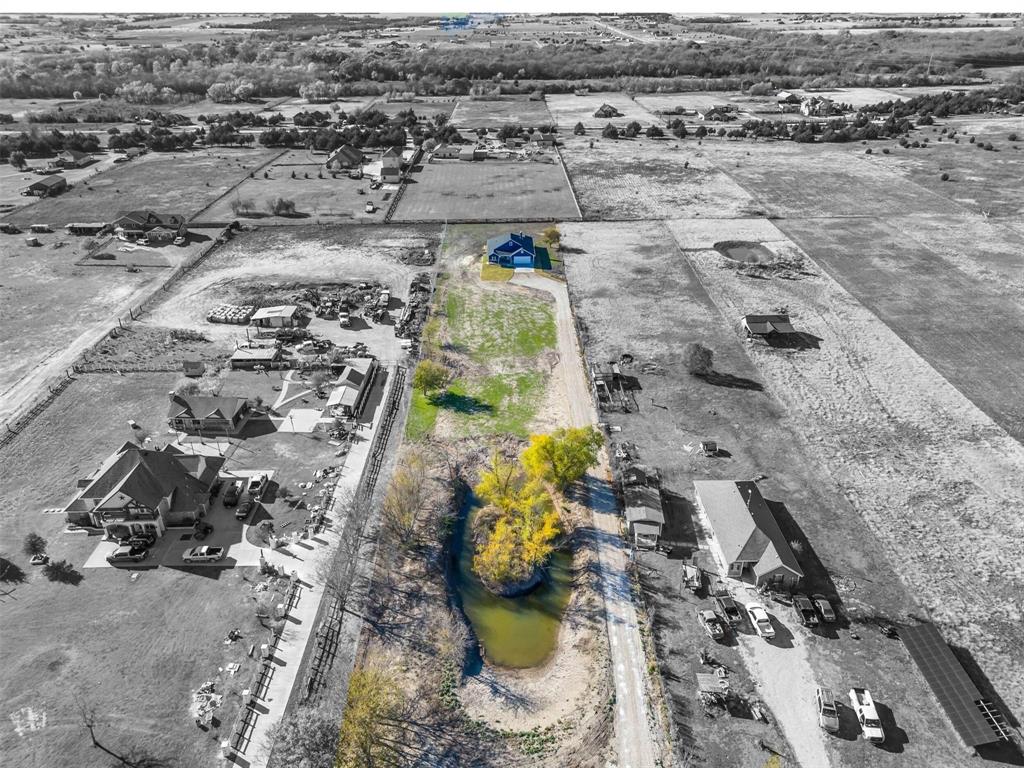 1056 County Road 2726