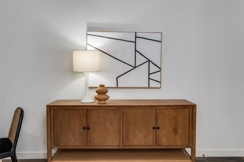 Oak Lawn - Residential