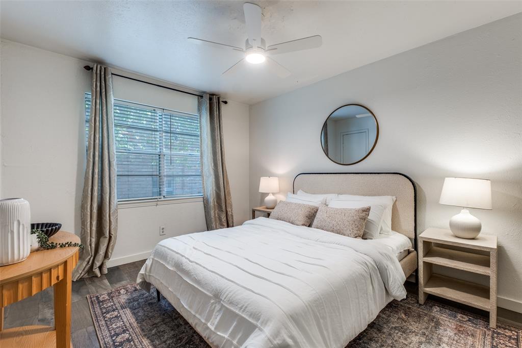 Oak Lawn - Residential