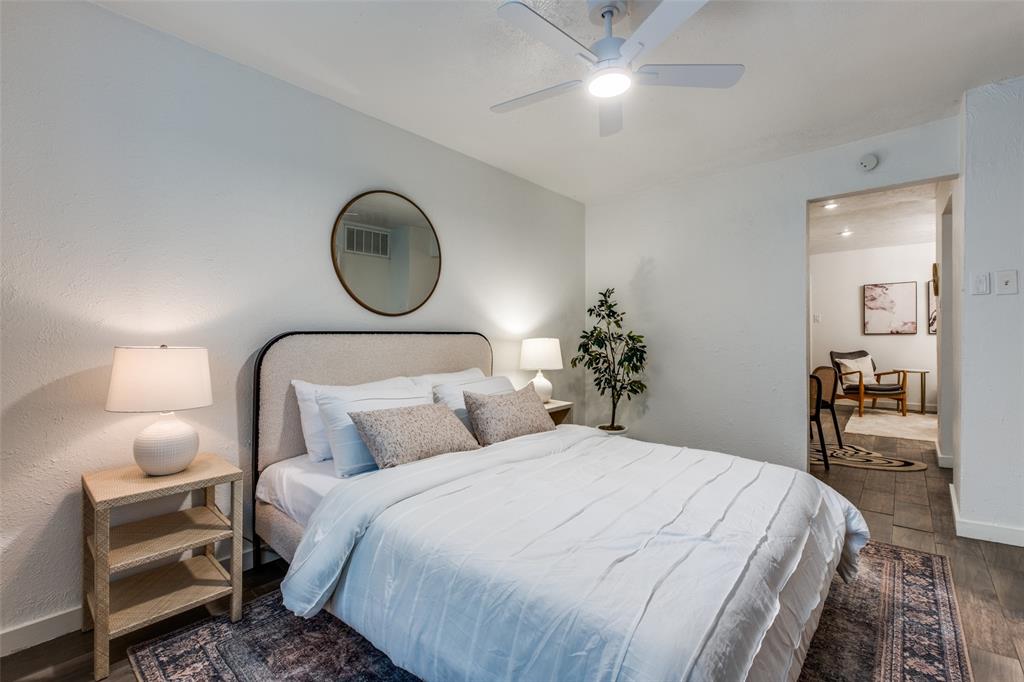 Oak Lawn - Residential