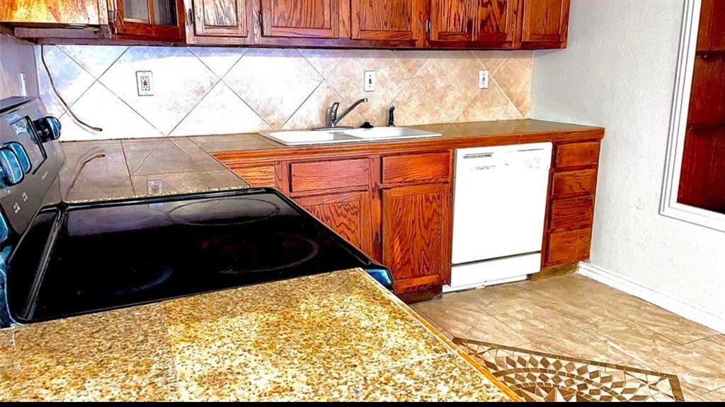 Park Lane Townhms Ph 01 - Residential